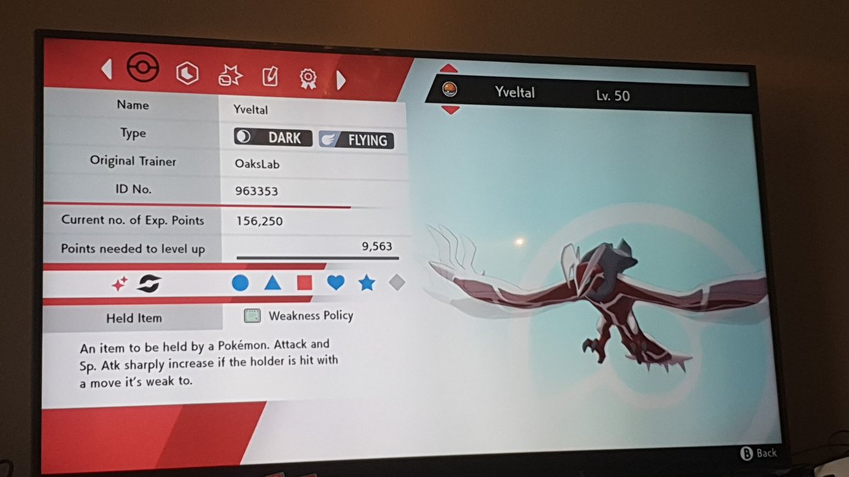MikkelGregerse1's tweet photo. So, @Pokemon, explain to me how a guy with 3 hackmons can still play ranked? https://t.co/cnbxv6CJDG