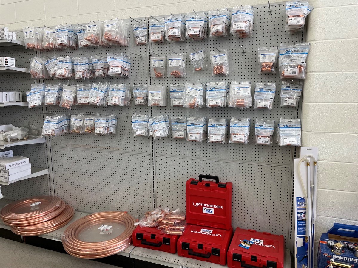 Sporlan's tweet photo. Find all of your #ZoomLock needs at GA Larson in Idaho Falls. Find #ZoomLockMAX and #ZoomLockPUSH refrigerant fittings and see how braze free connections can save time and $$ on your next #HVACR job. Visit https://t.co/48Ed6AoV4X #pressfittings #pushfittings #GALarson https://t.co/UEqgVI8fAe
