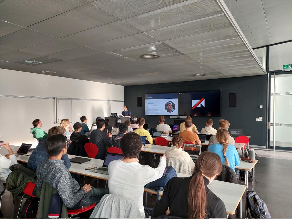 Full house at our last <a href="/LauzHack/">LauzHack</a> workshop on <a href="/Docker/">Docker</a>! Shout out to Alexandre Chau <a href="/dialexocode/">dialexo</a> for giving his first workshop and <a href="/adrian_gespi/">Adrián García</a> for the original content 👏 material/slides/recording 👉 go.epfl.ch/docker