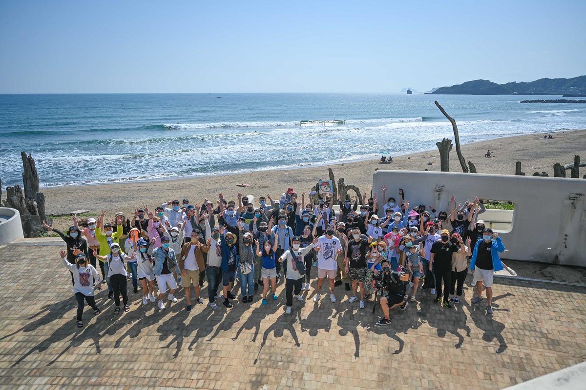 RaymondSWu's tweet image. 感謝Sunny辦了這麼有意義的活動！也感謝所有FOMO Dog狗友支援！一起保護我們的海灘！

Thank you @sunz8228 and Empire Aqua for hosting such a meaningful event! We need to take action to protect Taiwan's beautiful beaches! Also shoutout to all the @fomodogclub that showed up!