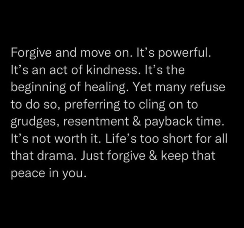 24m_llc's tweet photo. #postivethoughts #postivevibes #quotes #lifequotes #reality #inspiriation #follow #foodforthought #BlessedAndGrateful #createthefuture #yourstruly 🙏💙❤️💙🙏 https://t.co/QiFS6Mhi8N