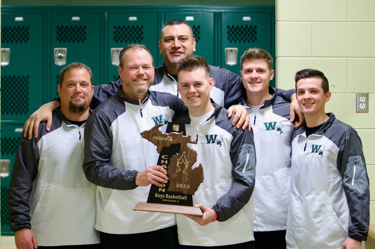 Coach Lew tweet media