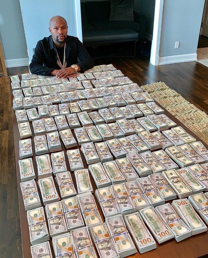 thekeynode's tweet photo. How Elon Musk arrived Twitter board meeting this morning 💪💪 #incash https://t.co/cVzXkM0YGg