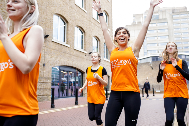 Looking for a challenge?

Take on the #RoyalParks this October with #TeamMungos 🏃

Get active while helping to transform the lives of those experiencing homelessness. 

Sign up here 👉 mungos.org/royal-parks-ha…