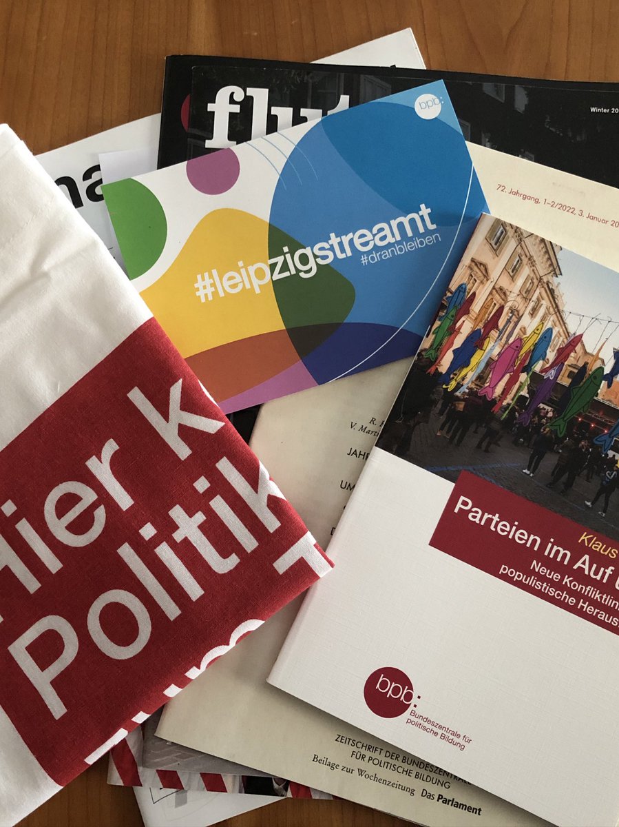 Eine von 1000 ergattert, danke <a href="/bpb_de/">bpb.de</a> :)