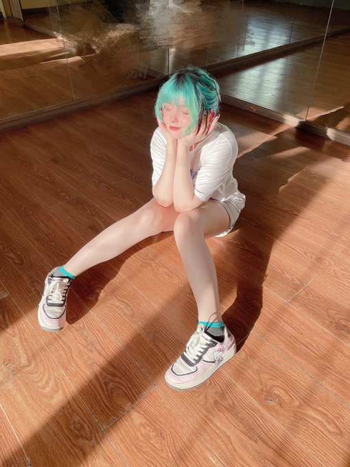 Twitterのコスプレ画像54