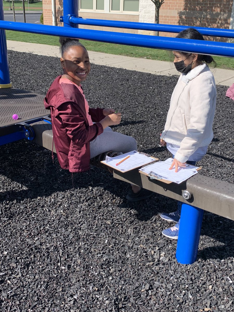 Brittany Stang tweet media