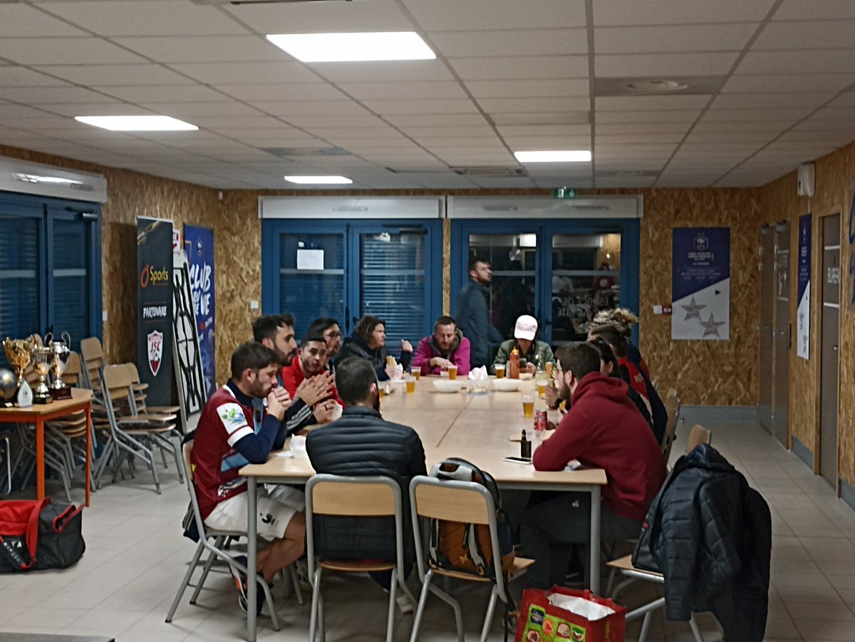 SCNT31's tweet photo. ⚽La victoire du #SCNT mixte ce lundi en #footà7

🏆Joli succès face aux sympathiques BLS 31 à #Cugnaux en championnat #FSGT 31 de foot à 7 - Poule 7 (7-3)

🎙️Le résumé : https://t.co/kiOMfghrfR

 #football #footmixte #FSGT31 @FSGTofficiel https://t.co/26SaQKmGLr