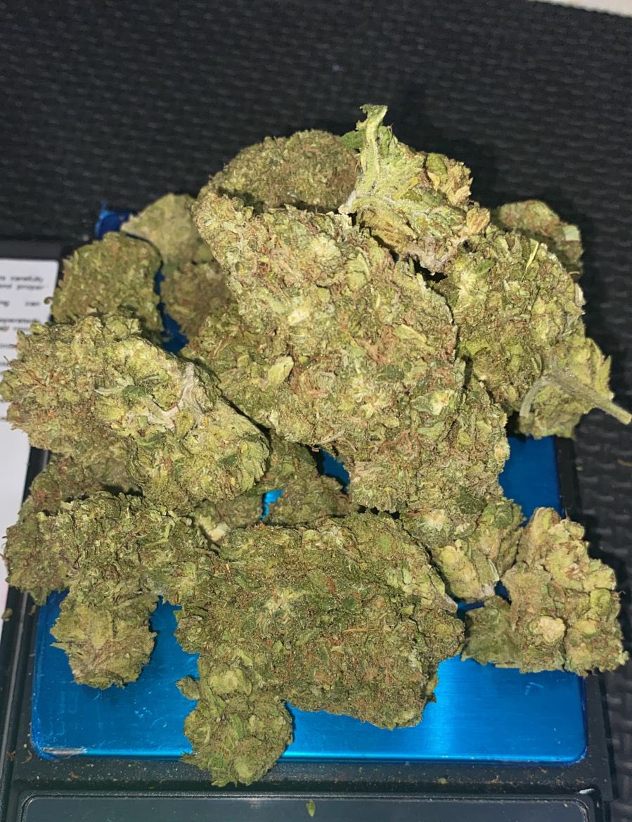 extreme_high420's tweet photo. Las oz son de 28 😎 quien diga lo contrario se equivoca https://t.co/Tr65Opmi0M