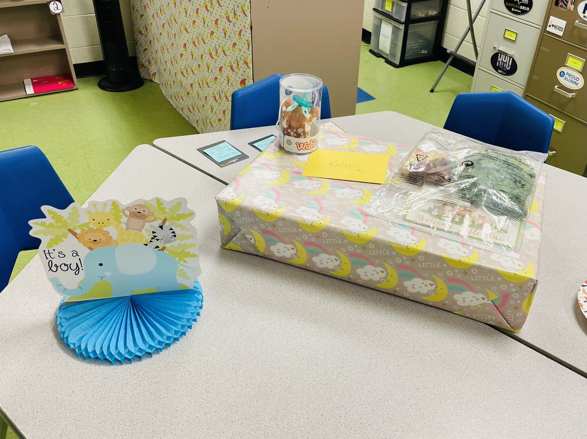 What a wonderful surprise!! 💙🥰 thank you to a great team for a delicious breakfast and thoughtful gift 💕<a href="/JayBastianelli/">Jay Bastianelli</a> <a href="/MrsTalmoHB/">Mrs. Talmo</a> <a href="/iHeart6thGrade/">Mrs. Morsberger</a> <a href="/MrsMedinasclass/">Mrs. Medina</a> <a href="/MrsCasperHB/">Beth Casper</a> <a href="/MsBlacknall/">Courtney Blacknall</a> @countingwithcl1 can’t wait for you to all meet baby boy!!