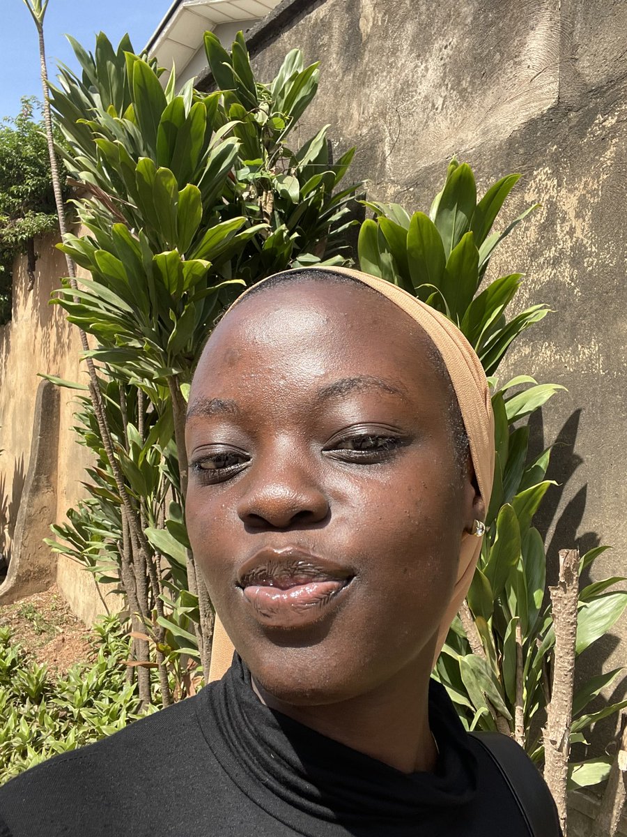 fbnscarves_ng's tweet photo. Thank you 800K followersssss💃💃💃💃💃🥴🥴🥴🥴 https://t.co/o8vdhLl7ib