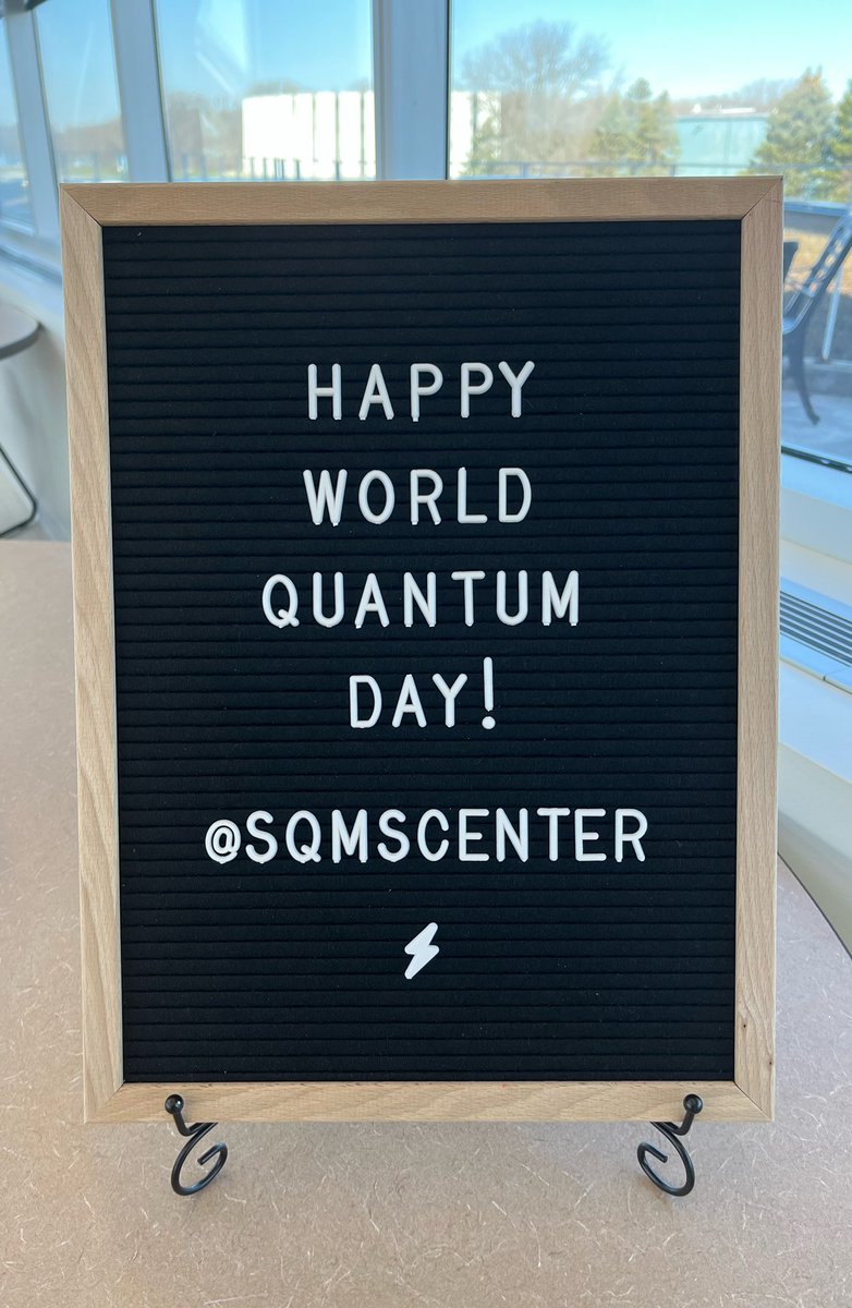 Good morning @sqmscenter #WorldQuantumDay #MidwestQuantum