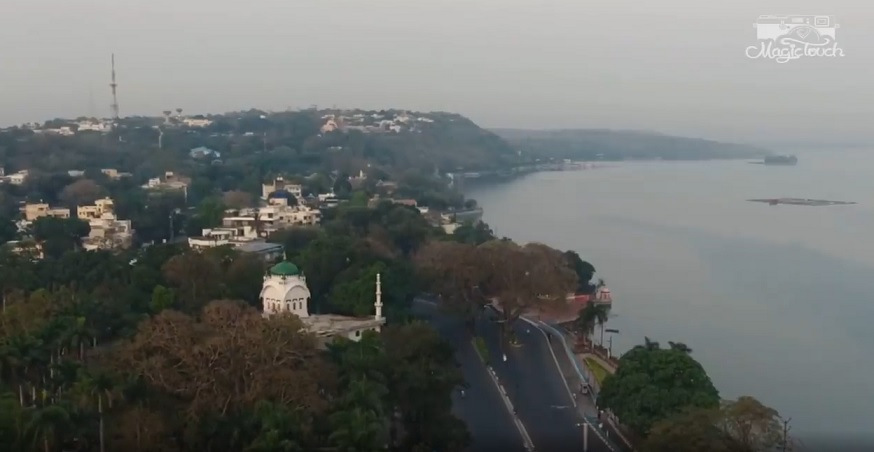 A panoramic view of Bhopal that shows a part of Upper Lake along with the Shamla Hills and the area near Purana Qila and Kamla Park. Photo Courtesy: Magic Touch.