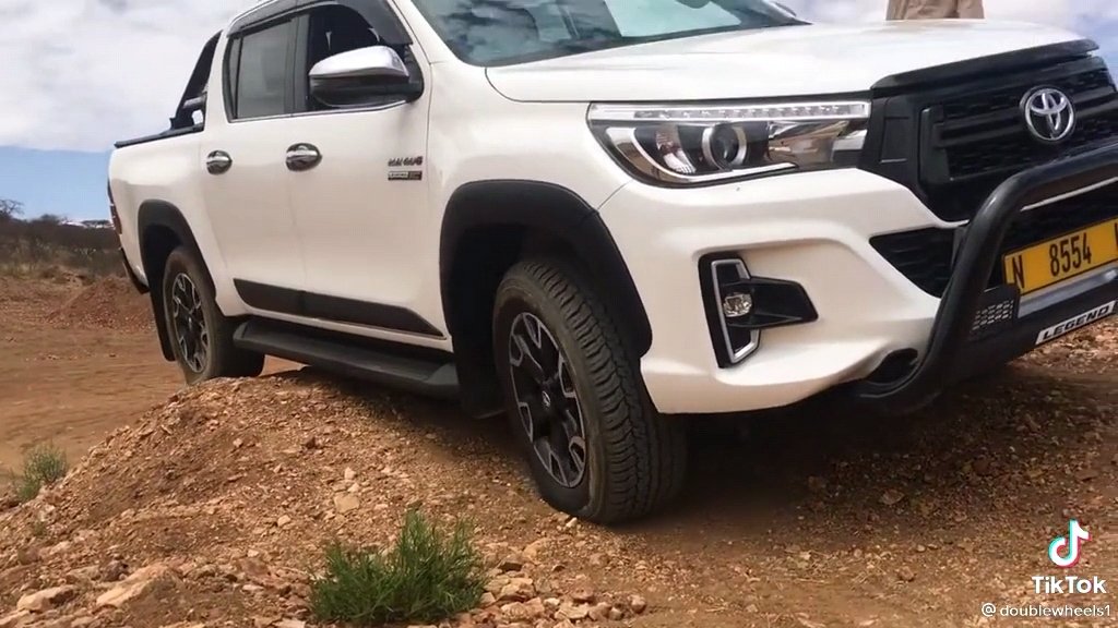 malesa_lebogang's tweet photo. @Gajeni_ #Legend50🥺🤍meet my future first car!! https://t.co/5ynYZku3k2