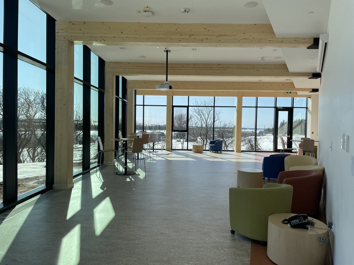 _anniejd's tweet photo. @rbngrhm I had a class here this term! It’s going to use geothermal heating and solar panels, so the plan is to be net-zero from what I know! Love the study area/lounge downstairs https://t.co/SB3aomkAPv