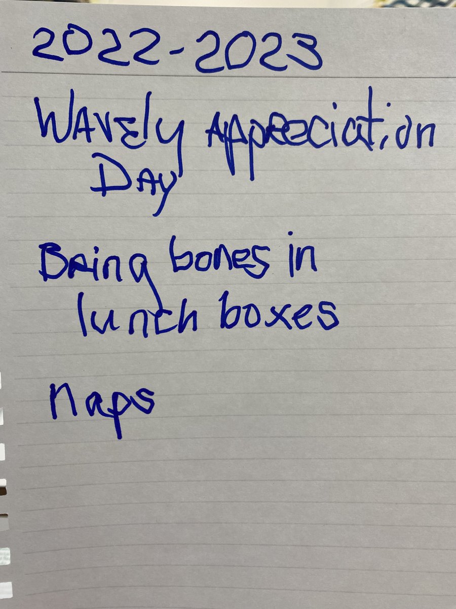 TupeloHigh's tweet image. Wavely met the future A1 today and told her all about her ideas for next year. #GoWave #TPSD