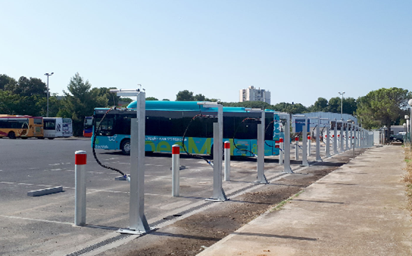 DELTAutomatisme's tweet photo. DELTA Automatisme partenaire de SEVEN Occitanie pour le déploiement de stations Biométhane &amp; Hydrogène.

Lauréat de l’appel à projet national piloté par l’ADEME « Solutions intégrées de mobilité GNV ». Le groupe SEVEN va déployer 20 stations GNV (dont 17 en Occitanie) avec DELTA. https://t.co/aBYnv2yyFW