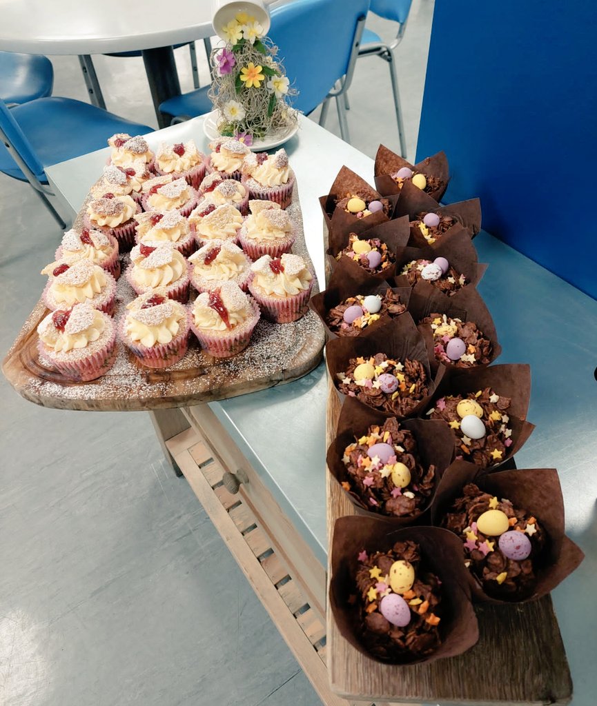 Easter treats made by Edwina at our site in Todmorden <a href="/ItswhatwedoWELL/">DineContractCatering</a> #HappyEaster