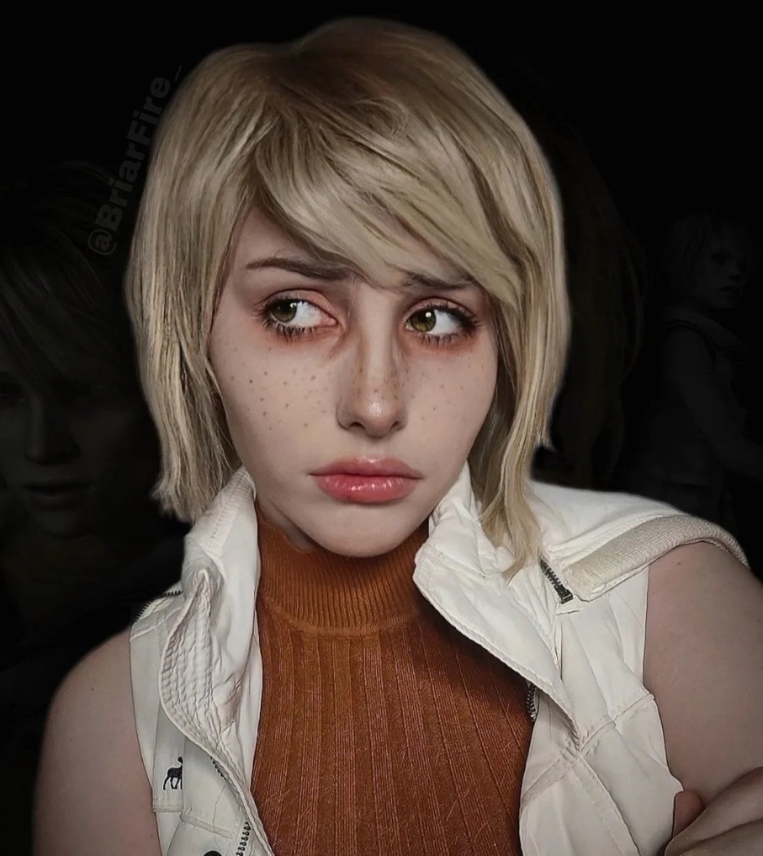 Cheryl Mason Cosplay/Heather Mason Cosplay . 