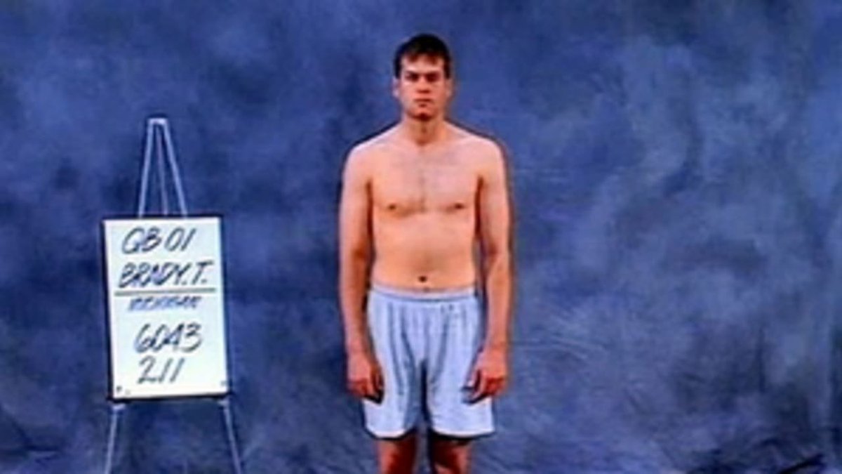 OneBiteDavey's tweet photo. @TomBrady @elonmusk https://t.co/OUEM0qLJuQ