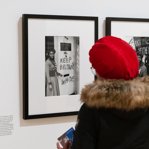 PeckhamPlatform's tweet photo. Creative visits with Peckham Park Baptist Youth Group ๐
Such an incredible, informative, and interactive visit to Life Between Islands at Tate. The creative visits were part of our current programme, Waum Fi Dem: https://t.co/1RY1syywIB
#CreativeVisits #SocialArt #Peckham https://t.co/sXPyPTJNq8