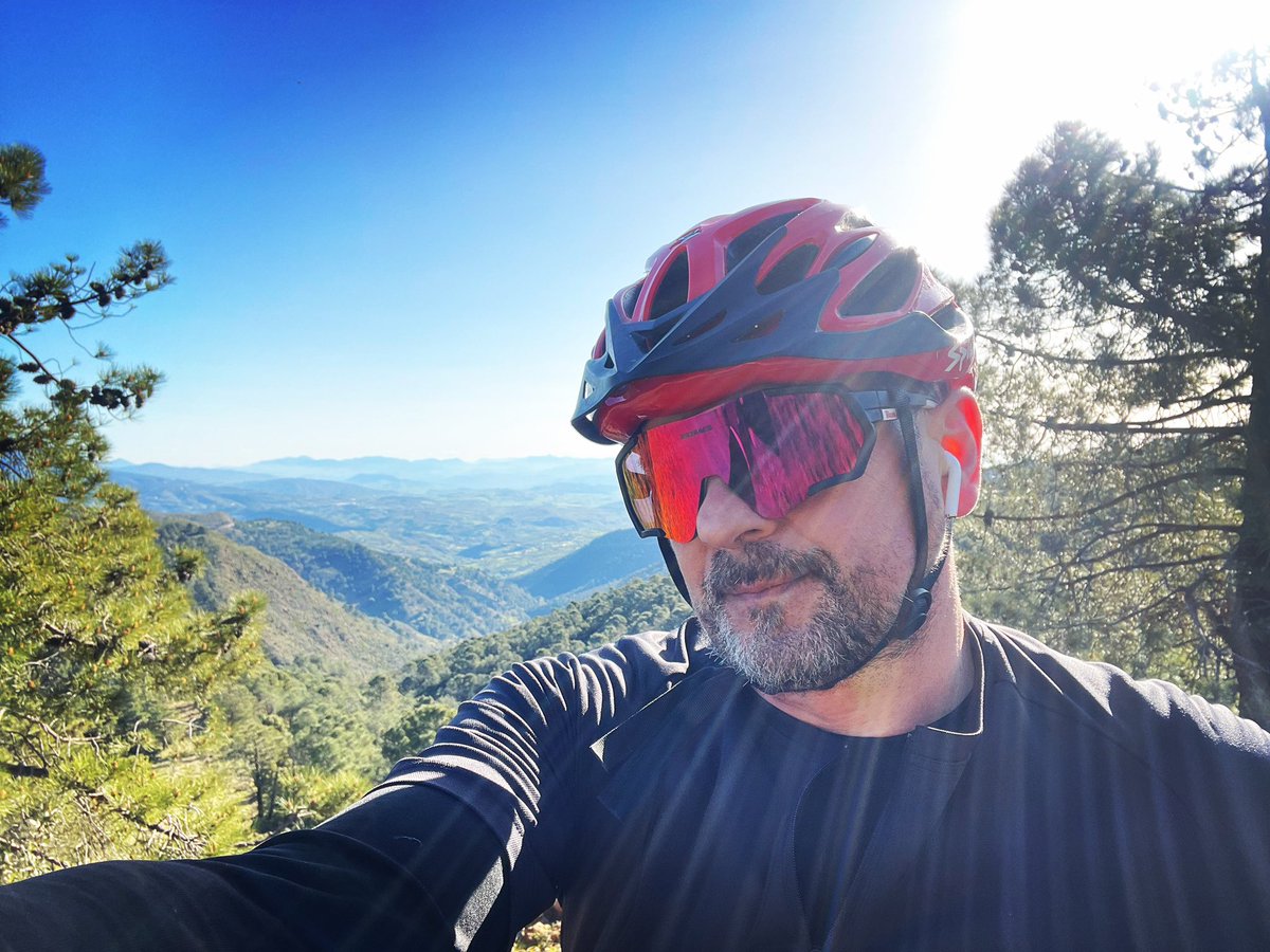 zidu23's tweet photo. Ruta mañanera por la sierra de las nieves https://t.co/teMCF5Lnqv