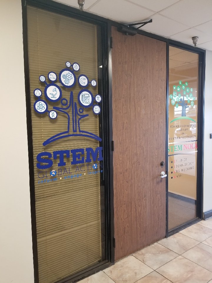 STEMNOLA's tweet photo. Check out our new look at STEM Global Action and STEM NOLA Offices! 🤩 🤩

#STEM #STEMForAll #STEMGlobalAction https://t.co/AcTJppF0u2