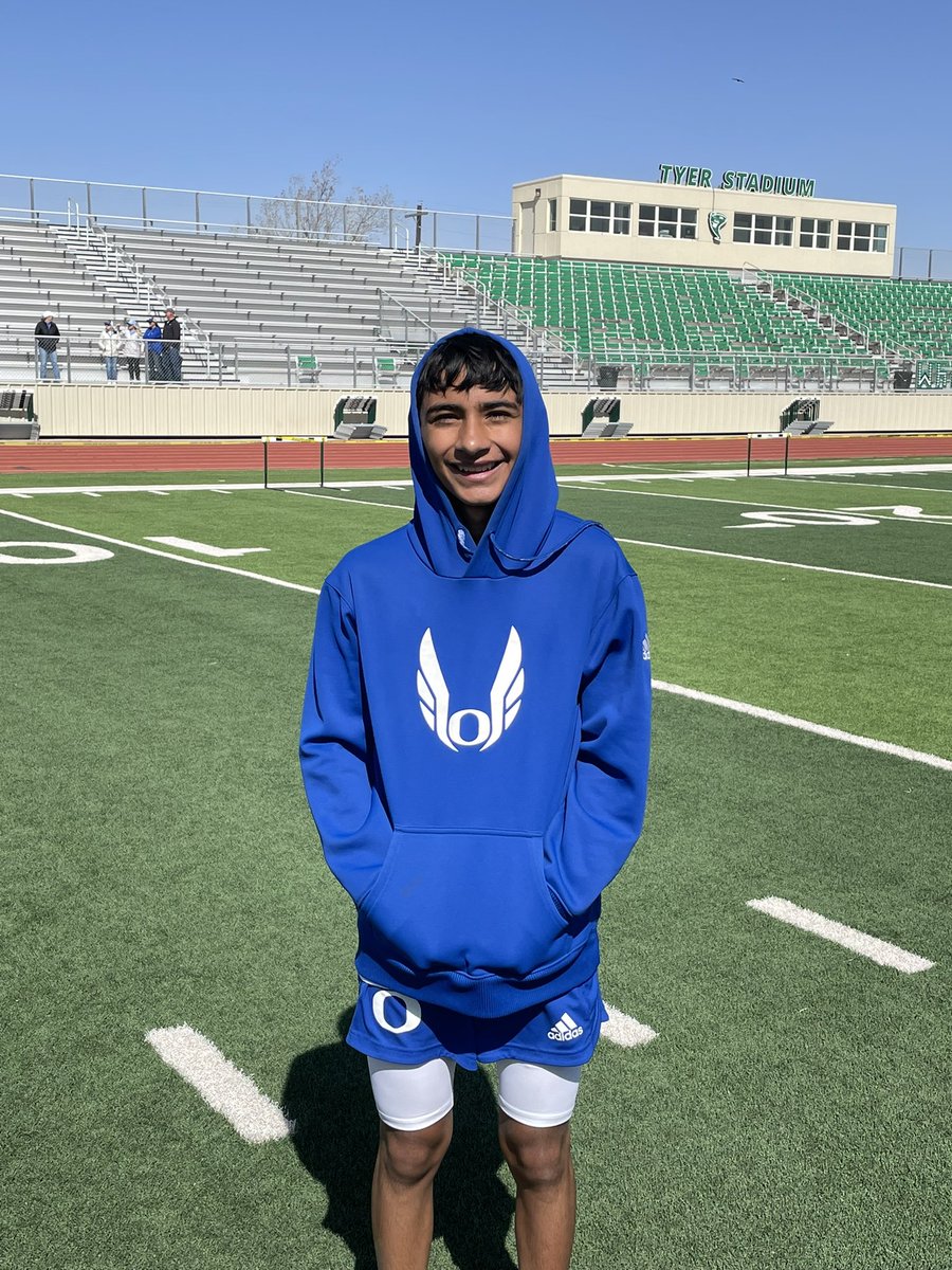 Congrats to our first Regional Qualifier of the day. <a href="/HarryAmador3/">Harry Amador</a> got 3rd in the 3200M Run with of PR of 11:41.86! More to come! #Let_Em_Know #TEDP