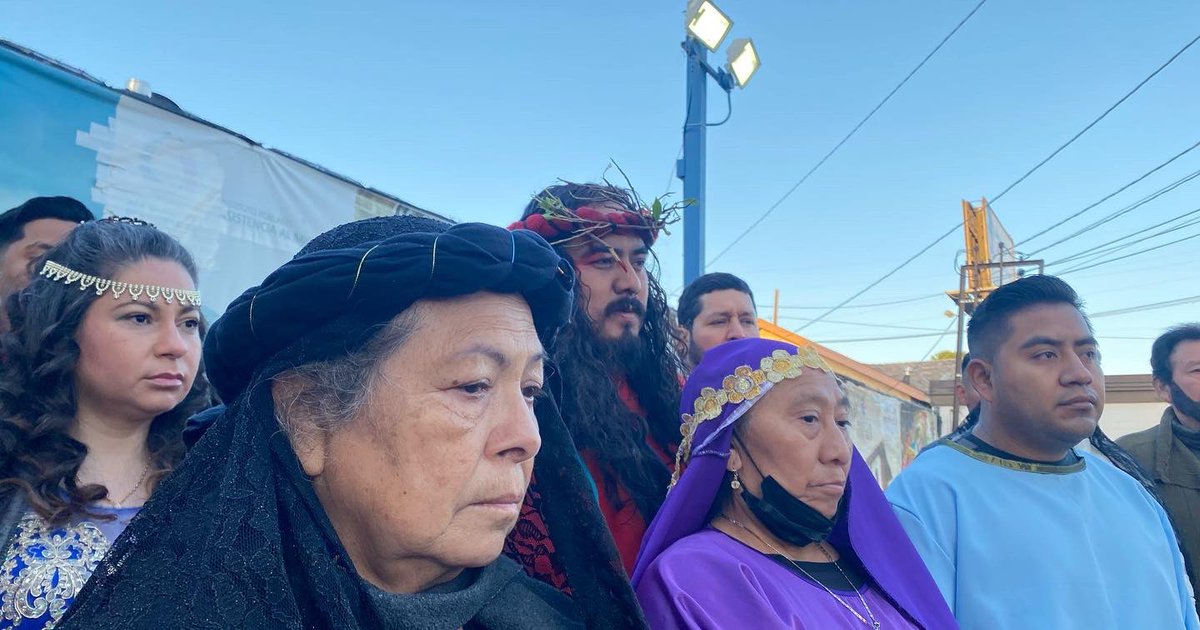 BalbinoAviles's tweet photo. “La Pasión de Jesucristo” Comunidad católica listos para los días más representativos de la #SemanaSanta después de 2 años de restricciones por la pandemia #ViaCrusis #SemanaMayor #Fe #Comunidad #Telemundo #LosAngeles #Balbination #InmigranteComoTu https://t.co/xb3dQMFp3G
