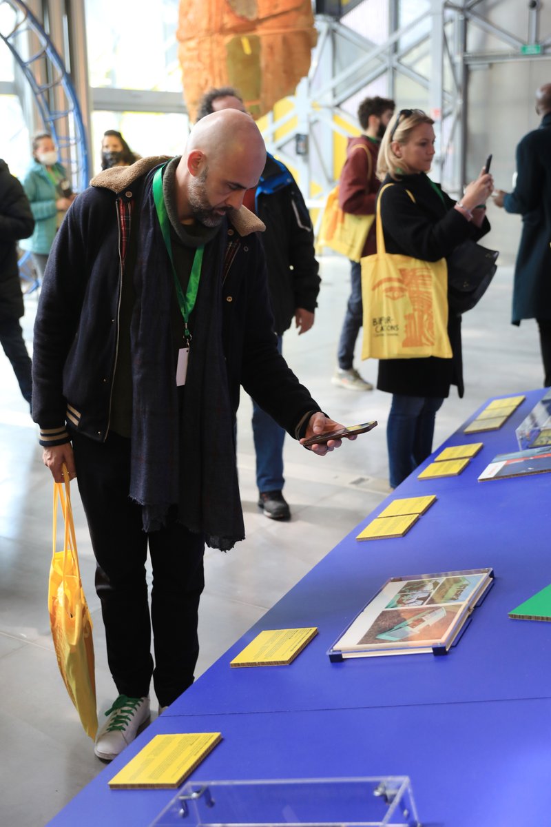 NeyretTextile's tweet image. Tours de cou pour la @BiennaleDesign  🏅

--------------------

Necklace for @BiennaleDesign 

@lacitedudesign @CitedudesignRP @saint_etienne_ @SteMetropole @PerdriauGael @Presse_VSE 
#neyret #neyrettextile #biennaledesign2022 #saintetienne #tourdecou #ruban #partenariat