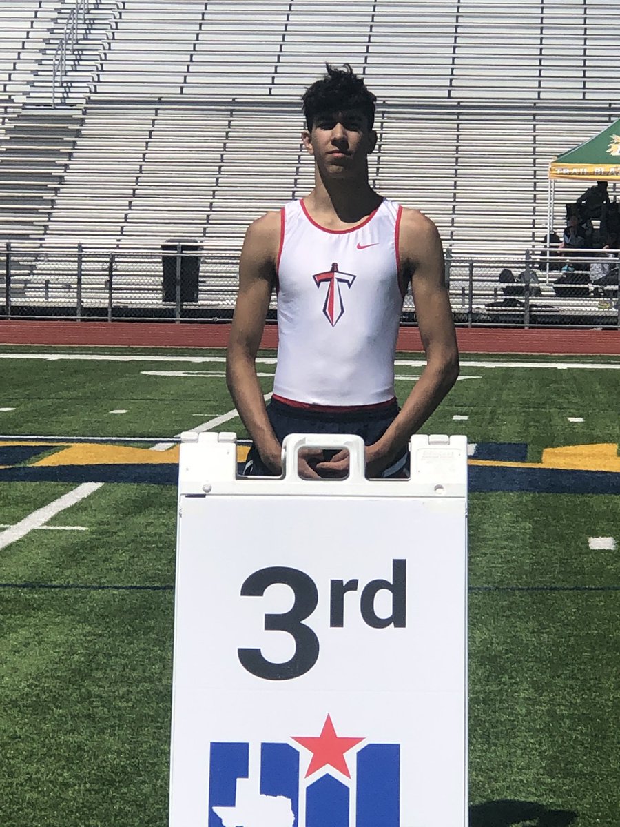 Congrats <a href="/brosam_parker/">Parker Brosam</a> on qualifying for Area in Triple Jump!