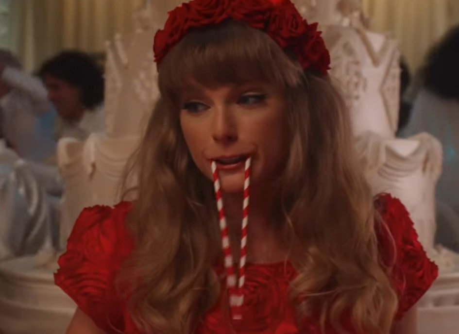 NikkiheartsTay's tweet image. This goofy little bean is so loved
#taylorswiftisloved