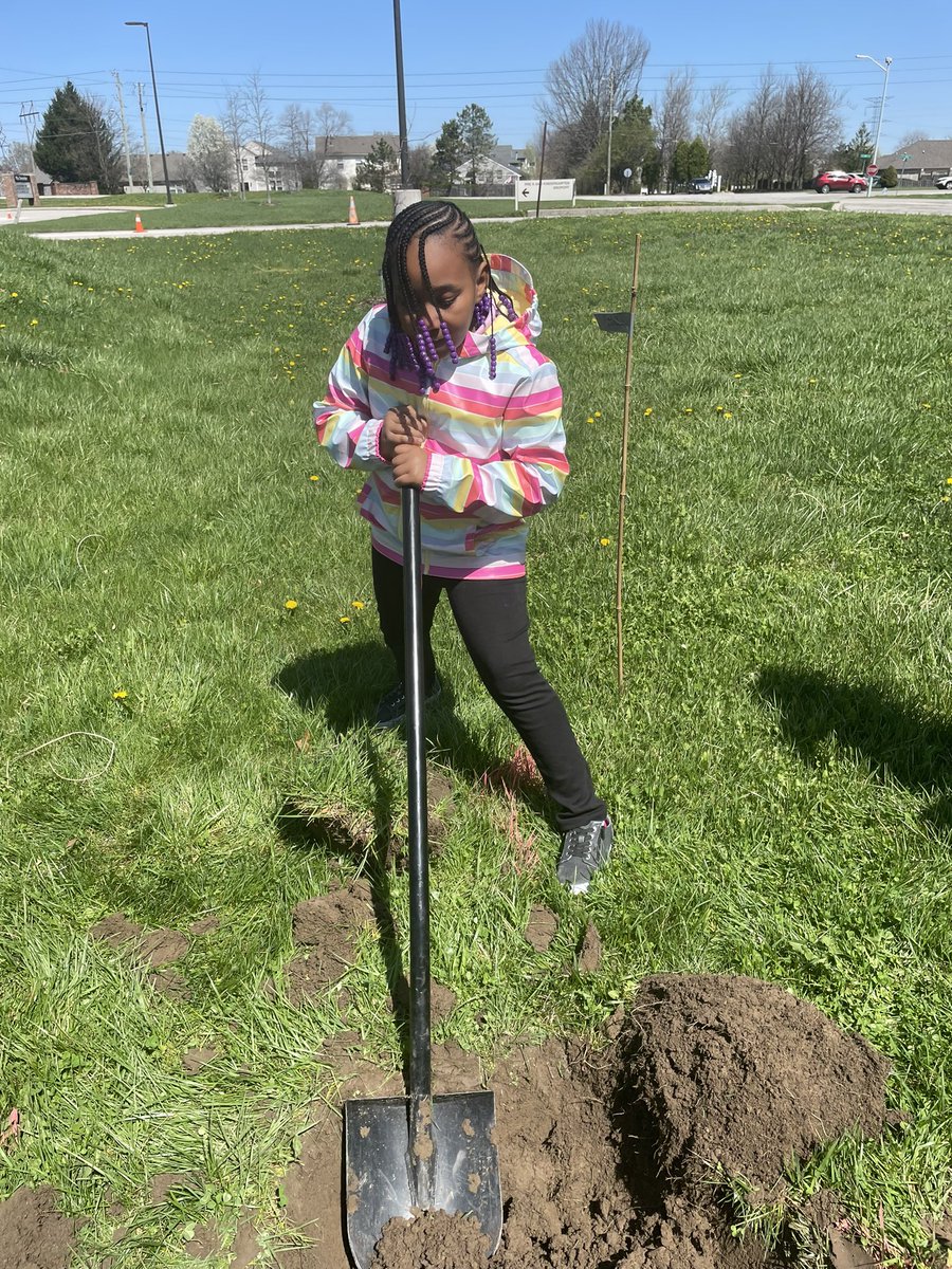 Erin Naylor tweet media