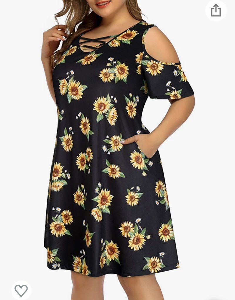 kimsxraver's tweet image. Which one do I get for my bestie’s bridal shower in 2 weeks😬😭🌻 #helpmechoose