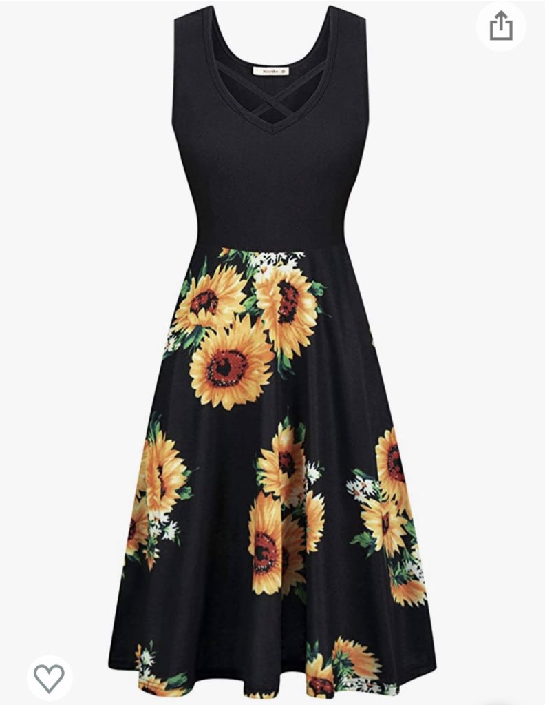 kimsxraver's tweet image. Which one do I get for my bestie’s bridal shower in 2 weeks😬😭🌻 #helpmechoose