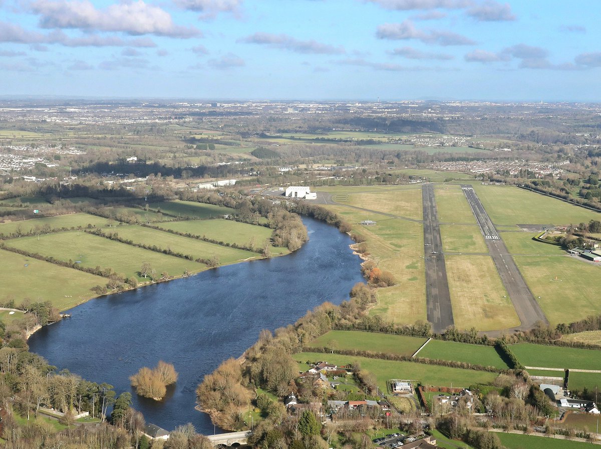 westonairport's tweet image. Lovely weather forecast for Weston Airport this weekend. We look forward to enjoying it with our frequent flyers. See you in the skies!
Opening hours: 09.00 - 18.00
(Photos by Ray Meegan and Luis Rojas)
#WestonAirport #clearskies