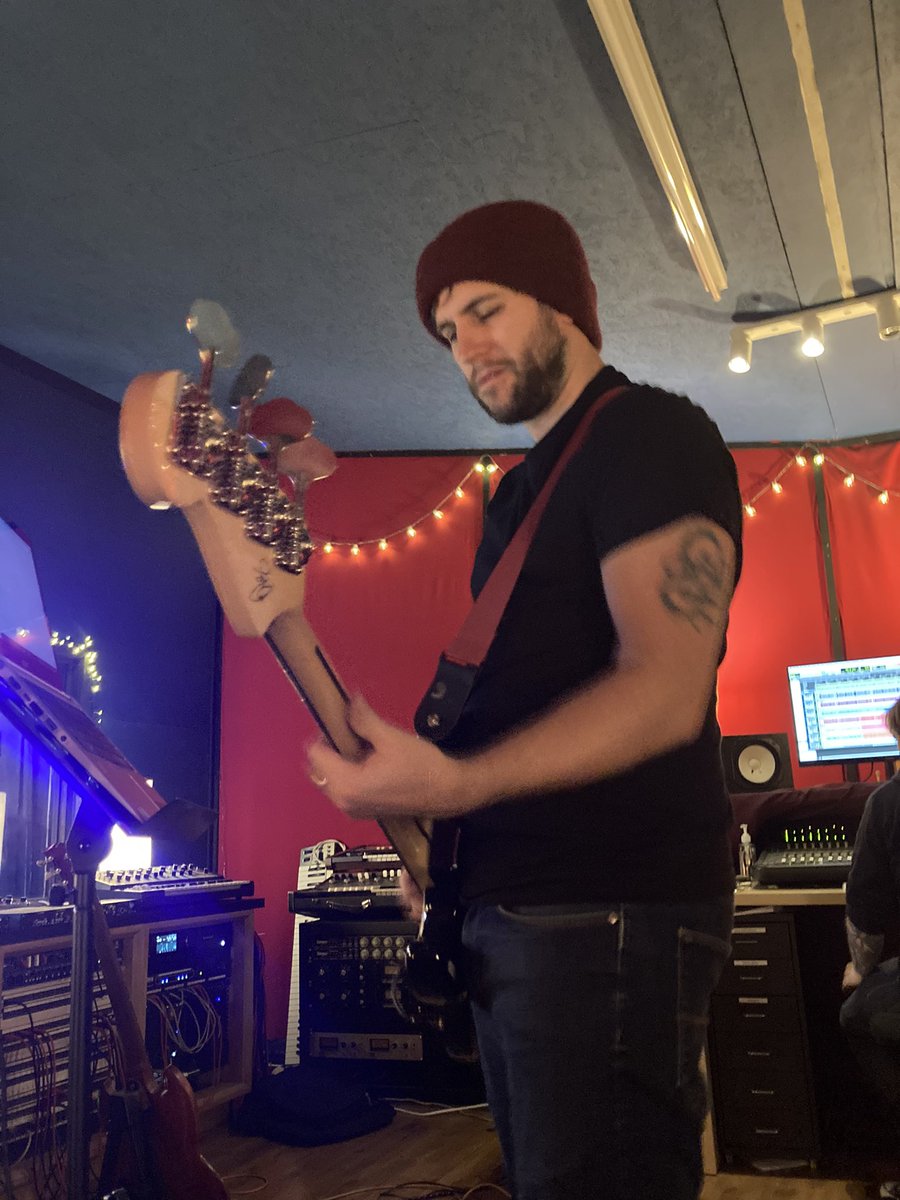 belikepablo's tweet photo. @PowerStrangers recording bass for album 2 at @start_together 

#bass #powerpop #belfast #studio #fender https://t.co/c9cZVZl3on