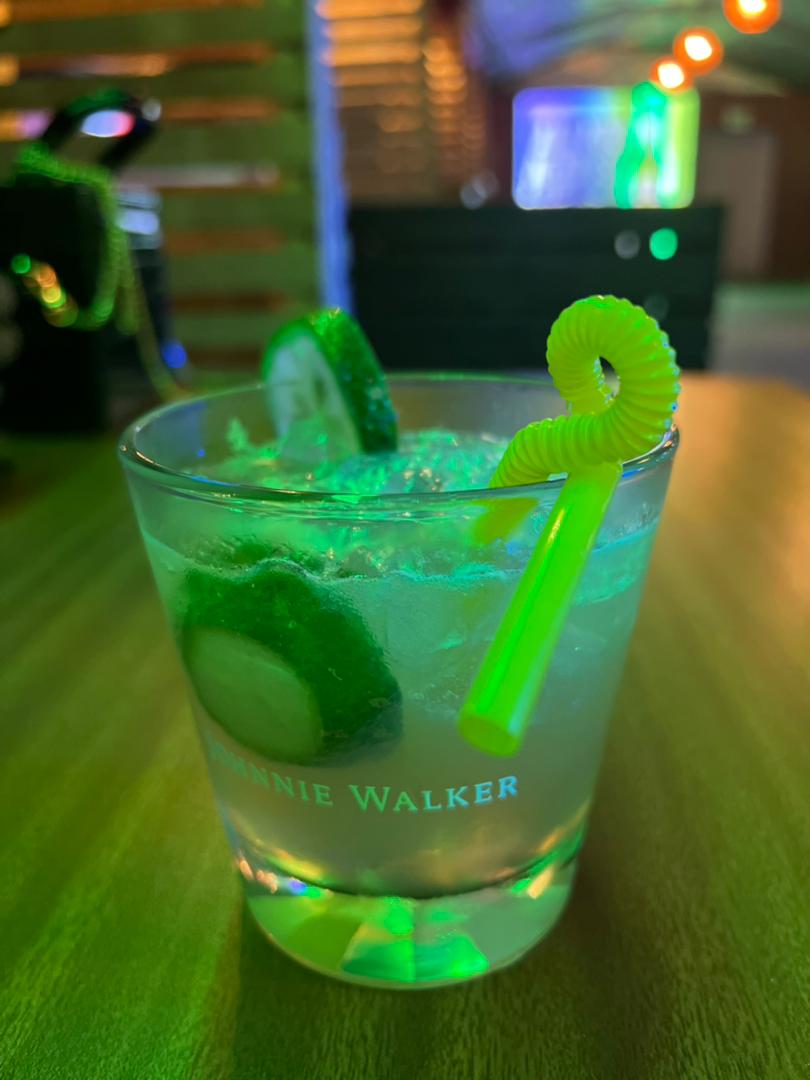ToutEvents_'s tweet photo. OFFER OF THE DAY
Buy 2 Cocktails get one virgin cocktail. #RoyalNight https://t.co/oPhvpzU7Gd