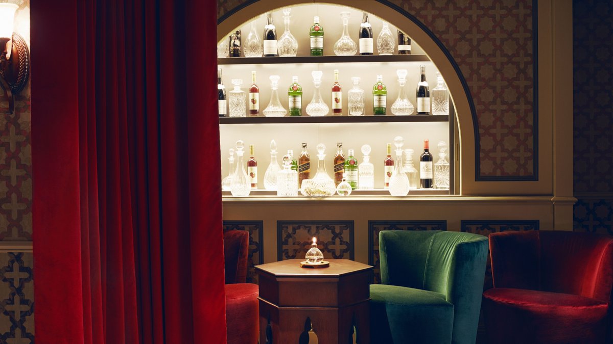 Victorian Bath House tweet media