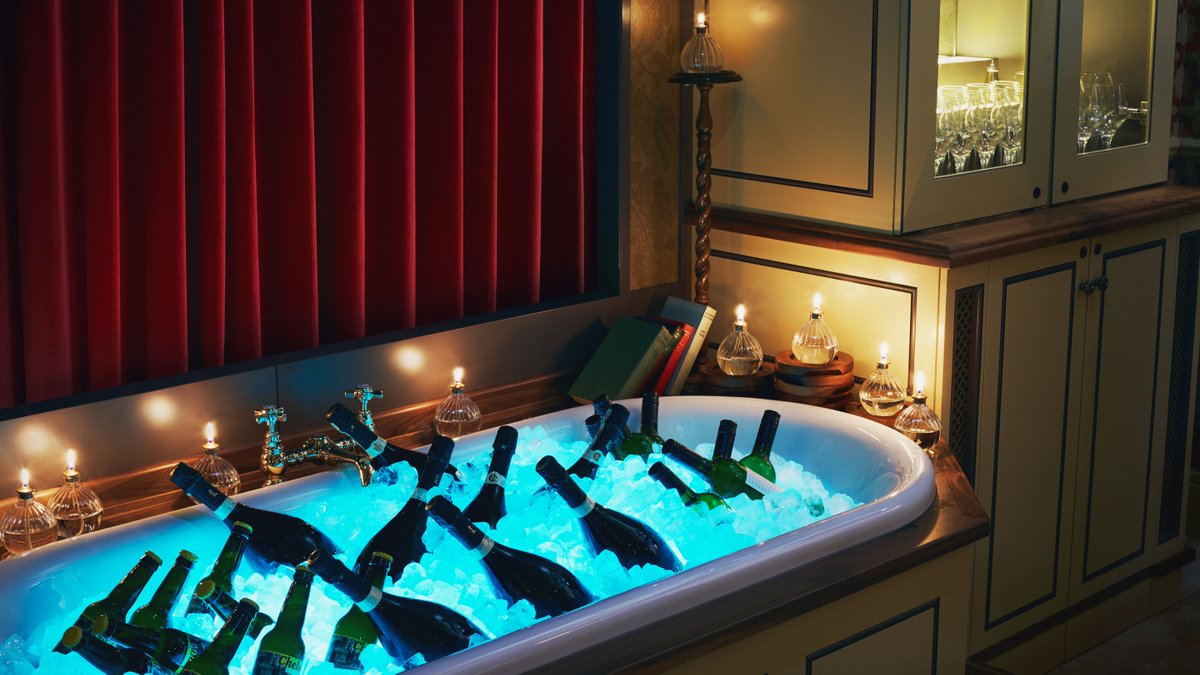 Victorian Bath House is a hidden gem in the heart of the City of #London. As intriguing on the inside as it is on the outside, now’s your chance to take a sneak peek at the ornate beauty and intricate details which make our #venue truly special.