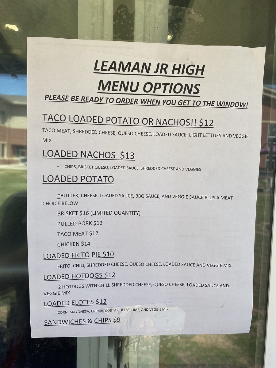 Thank you Bases Loaded food truck for coming out to <a href="/LeamanJH/">Leaman Junior High</a>! I got the hot dogs and they were amazing! Hope to host y’all again soon.