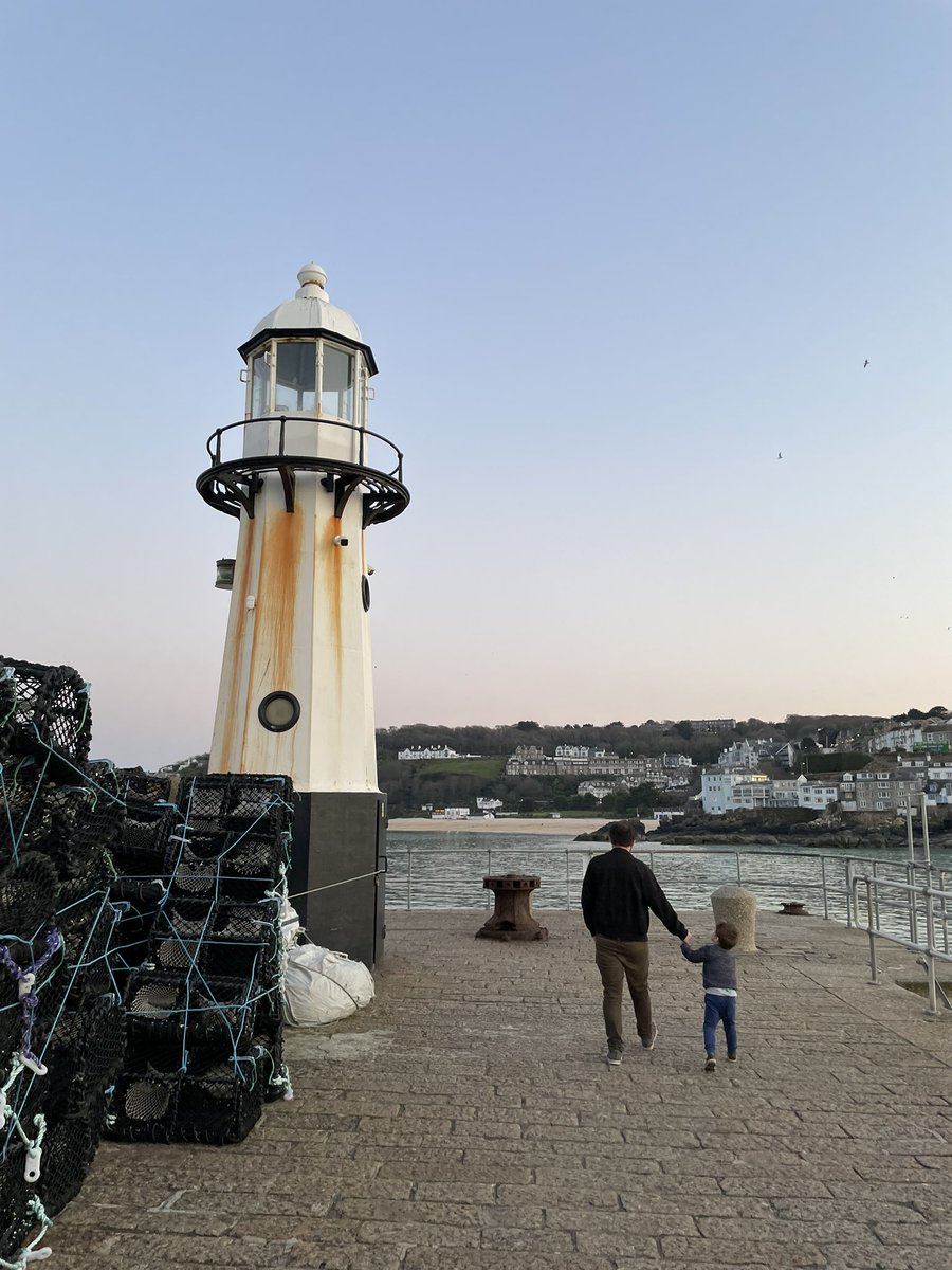Are you heading to Cornwall for this long Easter weekend? 

#stives #mycottages #kernow #cornwall #smeatonspier #vitaminsea #stivesharbour #holidaysincornwall #holidaysinuk #cornishcottage #holidayhome #luxurystay #luxurystaycornwall #intheheartofstives