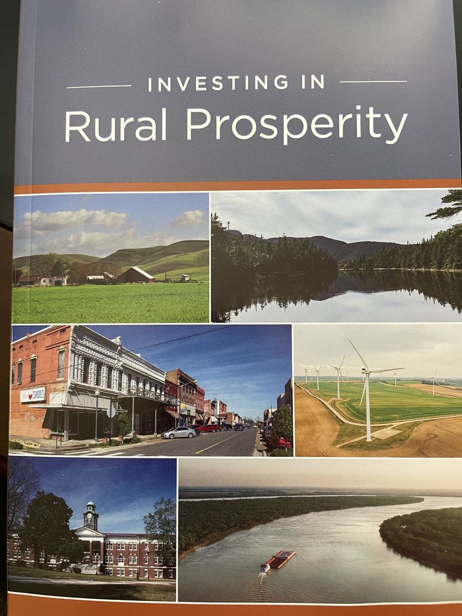 TexasLocalFood's tweet image. Just got our copy in the mail from the fabulous ⁦@stlouisfed⁩ . The ⁦@federalreserve⁩ does excellent work that too few know about. ⁦⁦@USDA⁩ ⁦@usdaRD⁩ ⁦@StDavidsFDN⁩ ⁦@KauffmanFDN⁩ ⁦@USDA_AMS⁩