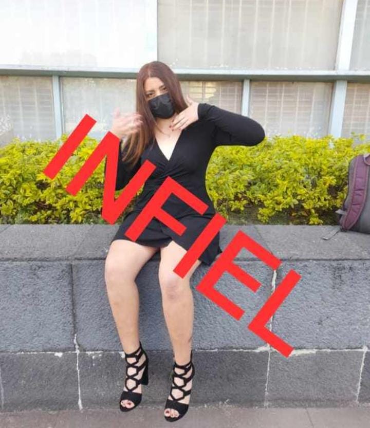 Salgo a una fiesta sin mi novio

Mi novio: