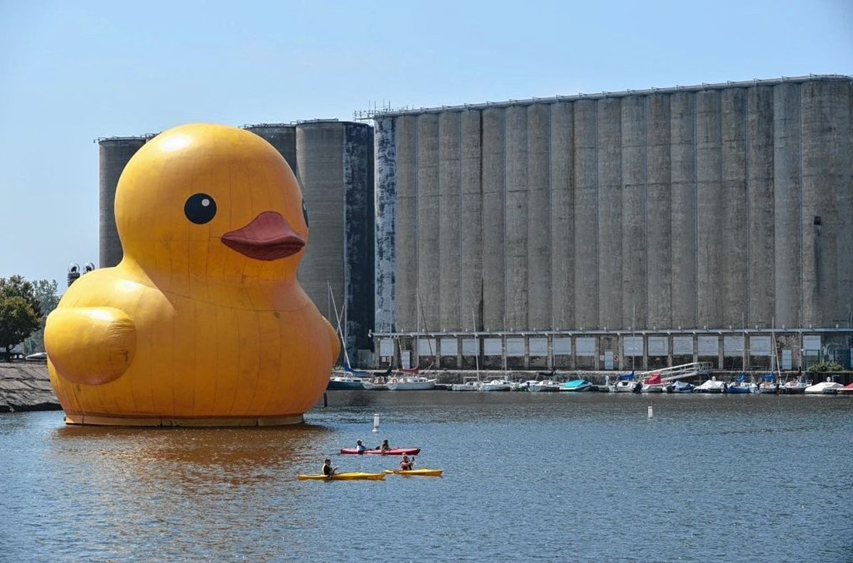 TalkShimireTalk's tweet photo. There can only be one entity who could have sunk the naval ship in Buffalo... https://t.co/fhZx4R5r3D
