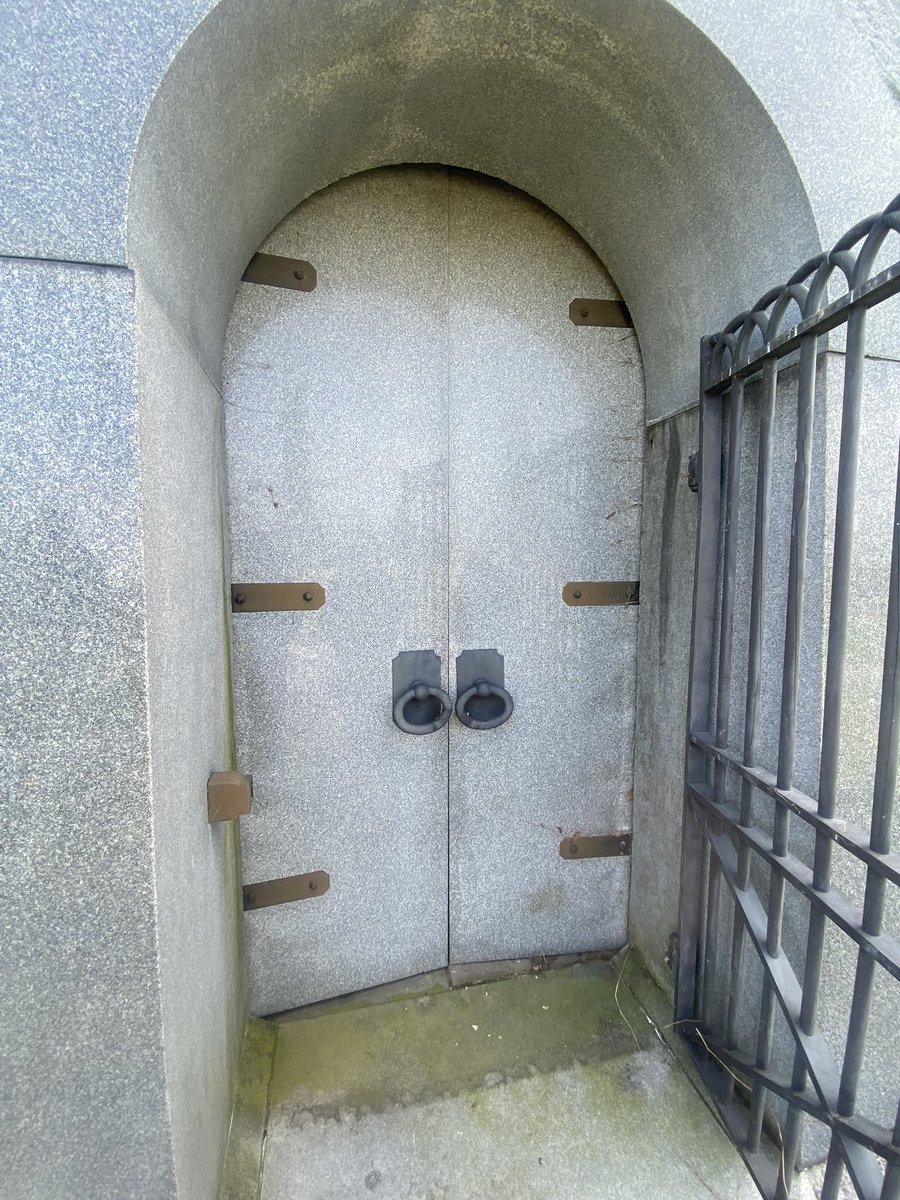 PaulaLemire's tweet photo. I donโt get enough credit for not locking the doors behind him. #wereyourfriendlyneighborhoodvaultinspectors #anyonehome #cemetarianlife https://t.co/1ljixjnrt7