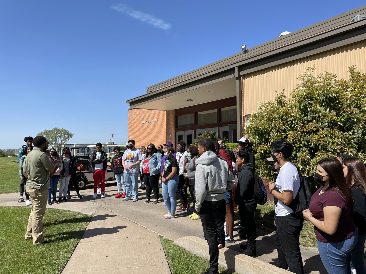 Jasmine Docal (@jasminedocal) on Twitter photo Thank you for the tour <a href="/HustonTillotson/">Huston-Tillotson</a>!
<a href="/HISD_ROSES/">ROSES Project</a> <a href="/Joel_GarciaRuiz/">Joel Garcia</a> <a href="/HISD_ATMP/">ATM Project</a> <a href="/ChavezHS_HISD/">César E. Chavez High School</a> <a href="/ChavezLoboDen/">Chavez Lobo Den</a> @HISD2College #HBCU <a href="/CAEassist/">HustonTillotson'sCAE</a> <a href="/JhanneHooker/">Jhanne Hooker</a> @DerrickEmanuel2 @WilsonATMP <a href="/educatorsimpact/">Luis Ricardo Landa, Ed.D.</a> @krollins41 Thank you for the tour <a href="/HustonTillotson/">Huston-Tillotson</a>!
<a href="/HISD_ROSES/">ROSES Project</a> <a href="/Joel_GarciaRuiz/">Joel Garcia</a> <a href="/HISD_ATMP/">ATM Project</a> <a href="/ChavezHS_HISD/">César E. Chavez High School</a> <a href="/ChavezLoboDen/">Chavez Lobo Den</a> @HISD2College #HBCU <a href="/CAEassist/">HustonTillotson'sCAE</a> <a href="/JhanneHooker/">Jhanne Hooker</a> @DerrickEmanuel2 @WilsonATMP <a href="/educatorsimpact/">Luis Ricardo Landa, Ed.D.</a> @krollins41