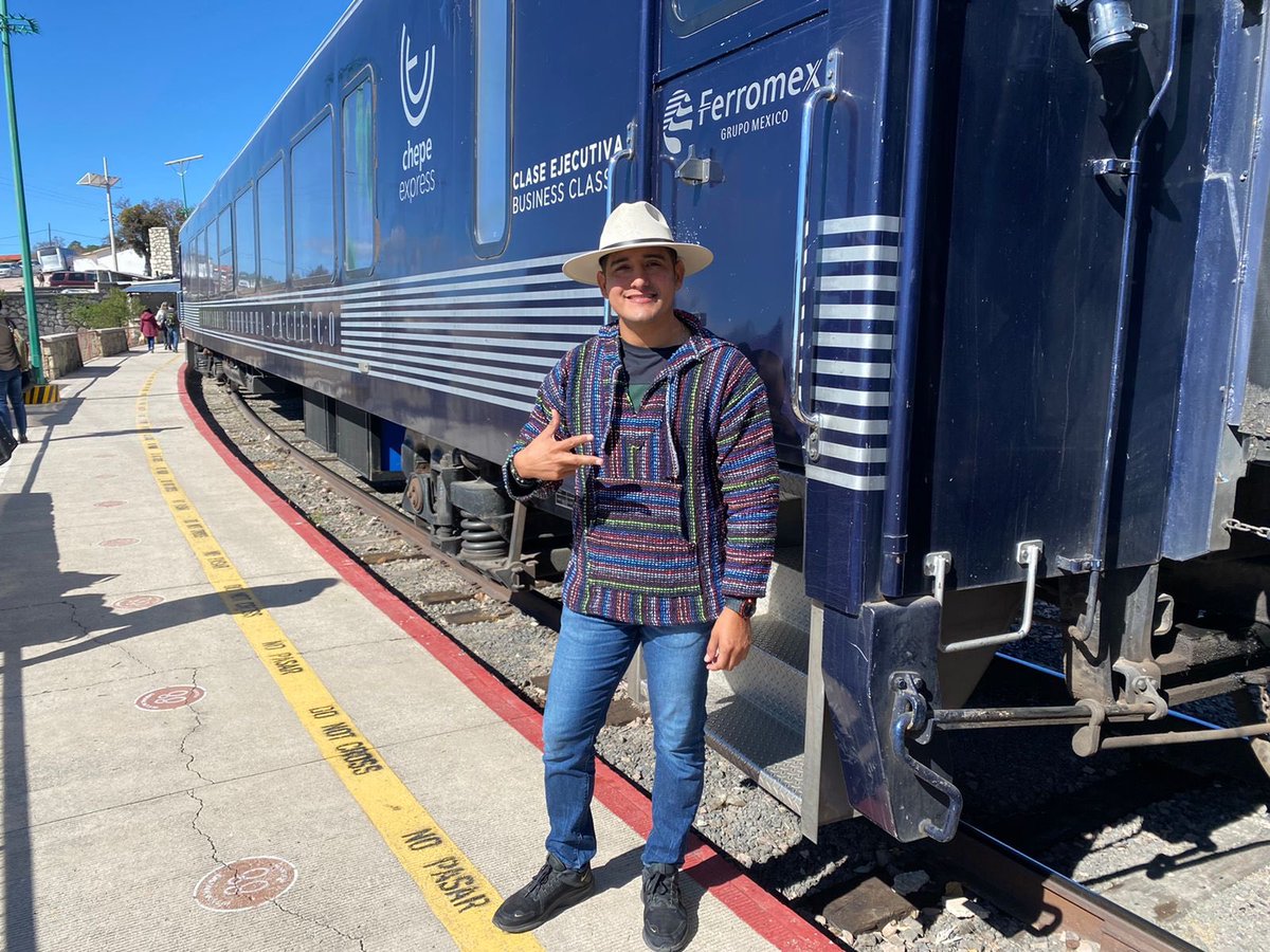 Nunca olvidaré este hermoso viaje, porque fue a lado de mi hermosa madre y de mi gemelo🚂🙏🏻😍❤️ 

¡LA PASAMOS INCREÍBLE!