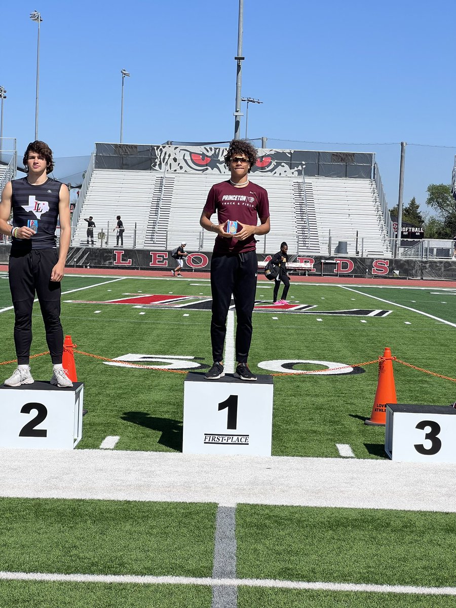 Gchamp2303's tweet photo. Last High school district meet stats: 23’9 LJ (New school record) 47’7 TJ/ broke the meet record for both long jump and Triple Jump/ finished 1st in both long jump and Triple Jump. Area next…… @Tyron__Stewart @f_princeton @coach_fannin @JUMPSmartTexas https://t.co/ki5SBsN1ww