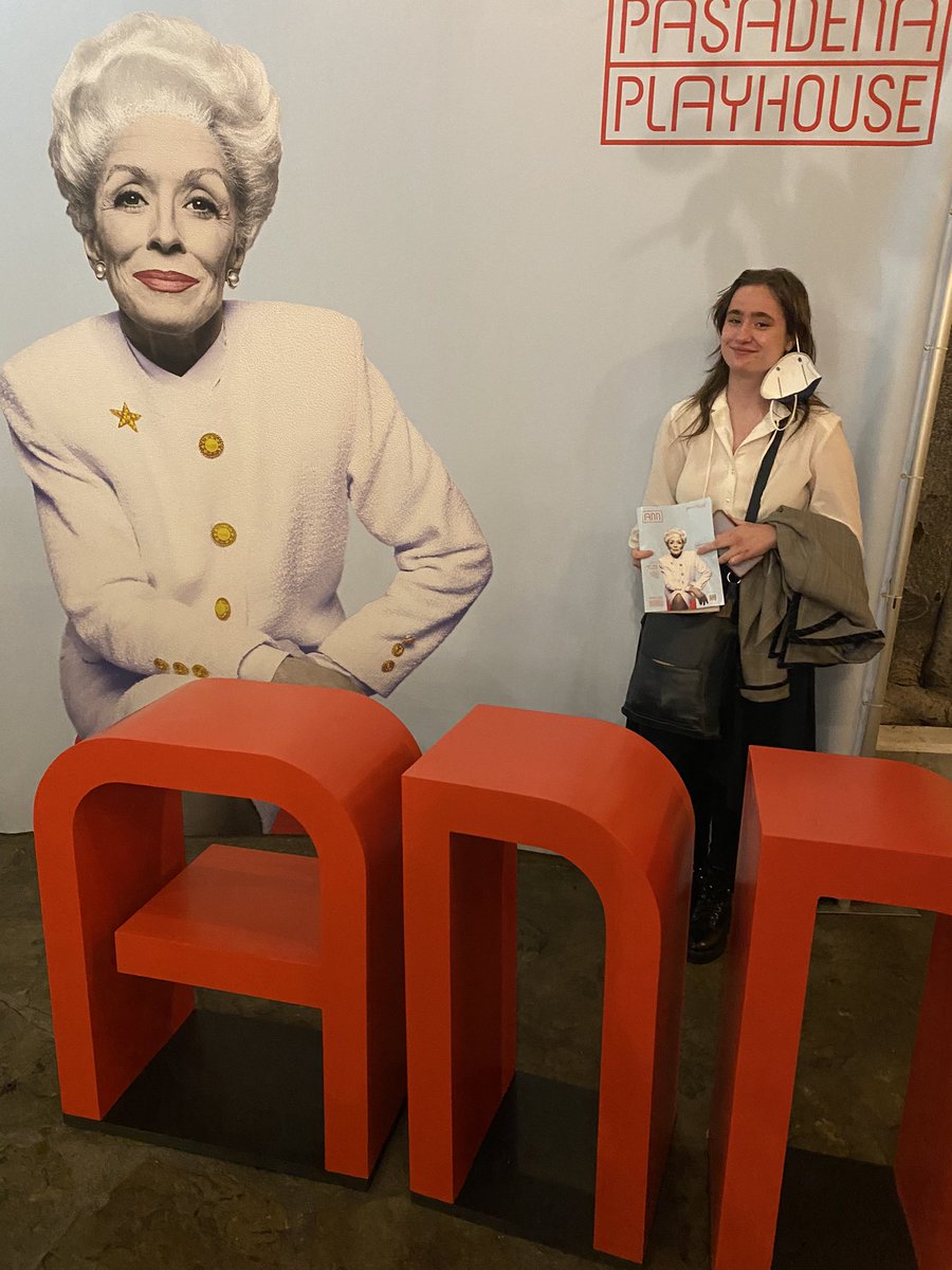 ajschnack's tweet photo. Thanks to everyone at @PasPlayhouse for joining with @teentix to make it possible for @MaddieSchnack &amp; me to see the legendary @HollandTaylor in the very funny/smart @AnnRichardsPlay last night. M was thrilled to see one of her favorite actors! https://t.co/HtCQvs1tGh